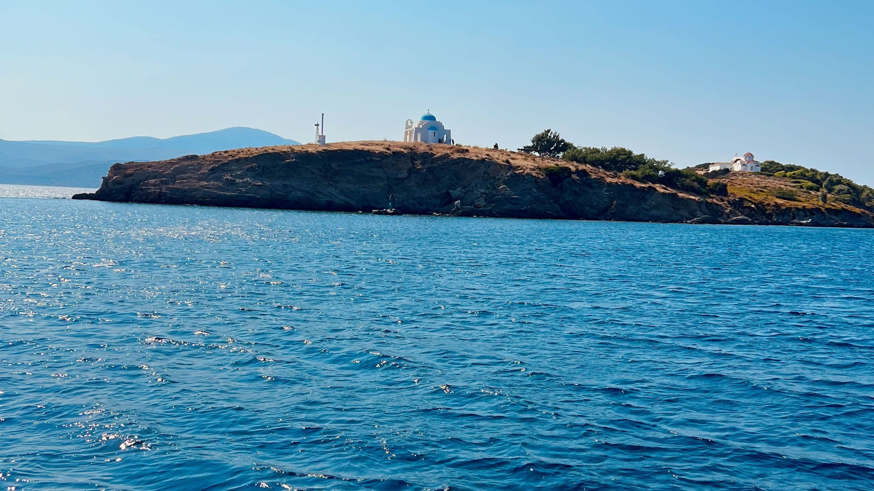 Chios - Oinousses race around the corner